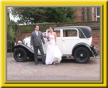 Vintage Rolls Royce wedding photo